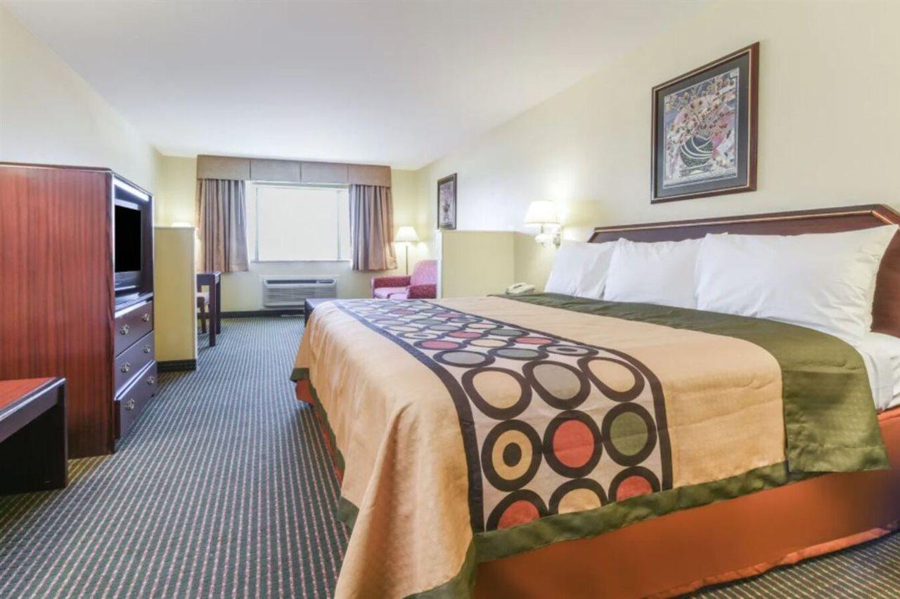 Super 8 By Wyndham Burleson Fort Worth Area Esterno foto